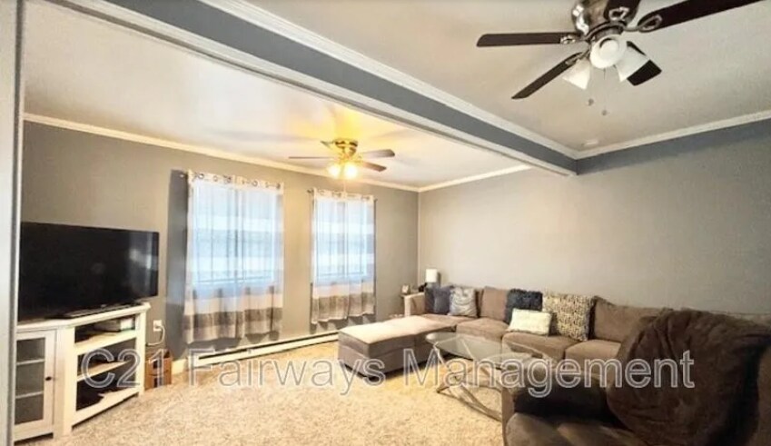 Building Photo - 217 N Lincoln Ave