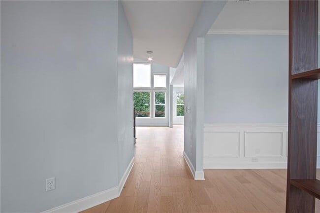 Building Photo - 7945 Garnet Trce