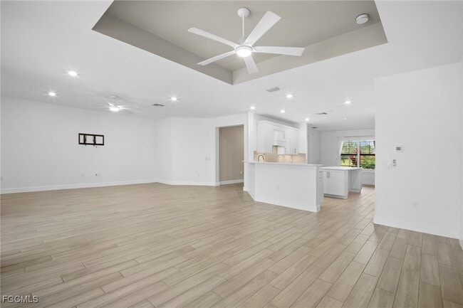 Building Photo - 19001 Aqua Shore Dr