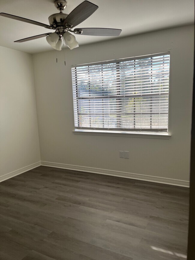 Building Photo - 7091 Perkins Pl Ct