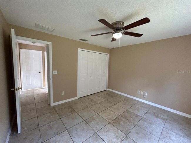 Building Photo - 129 Brittany Ln