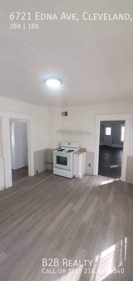 Building Photo - 6721 Edna Ave