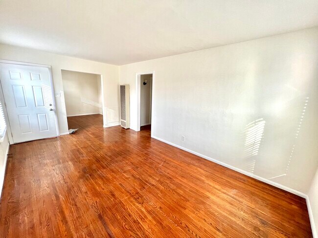 Living Room - 2459 Torrance Blvd
