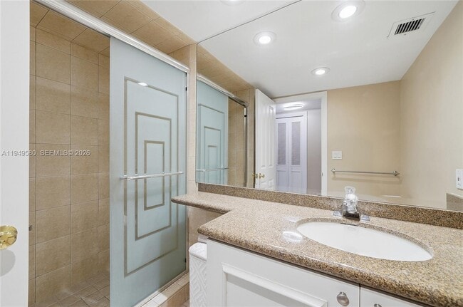 Building Photo - 2100 S Ocean Ln