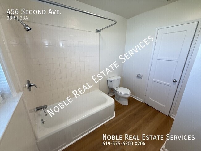 Building Photo - 456 Second Ave.-