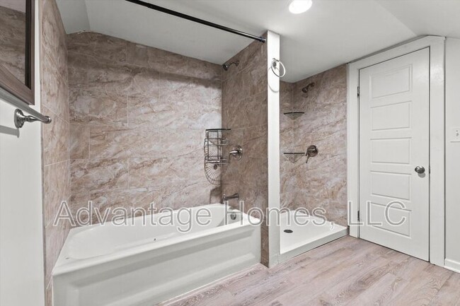 Building Photo - 315 Garfield Ave