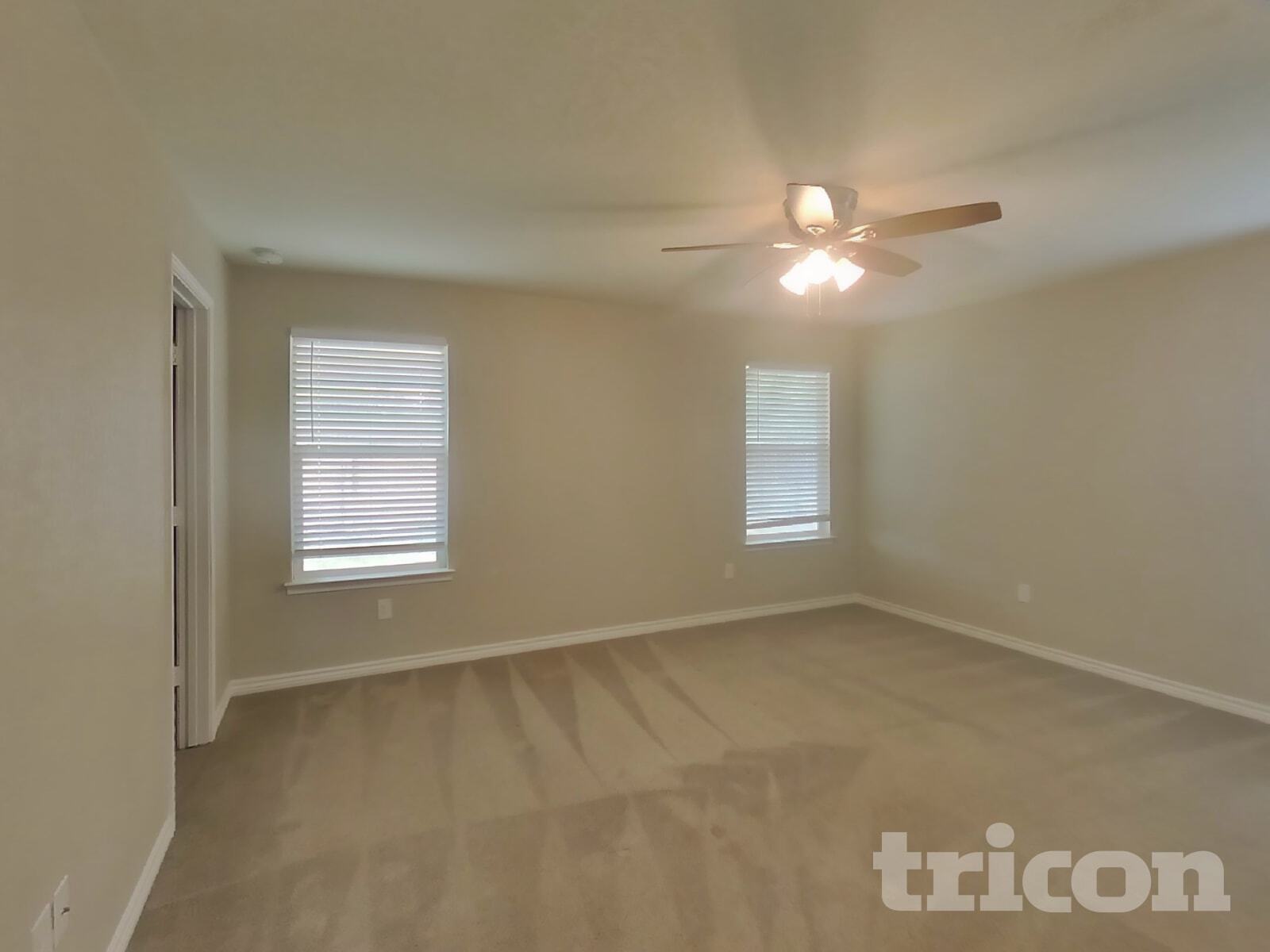 Building Photo - 15307 Delta Pt