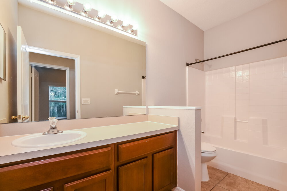 Building Photo - 344 Marathon Ln