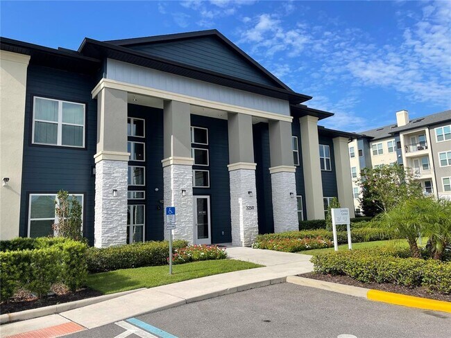 Building Photo - 8498 Telfair Dr