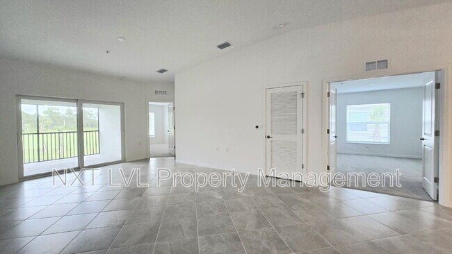 Building Photo - 15185 Bluffton Ln