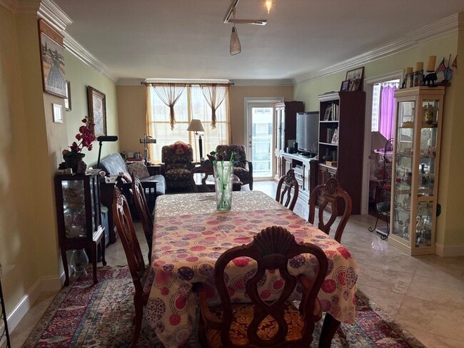 Building Photo - 3450 S Ocean Blvd