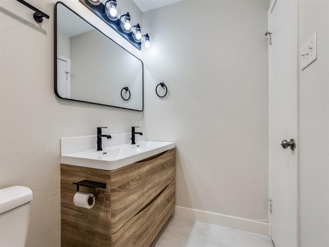 Building Photo - 1242 Delores Dr