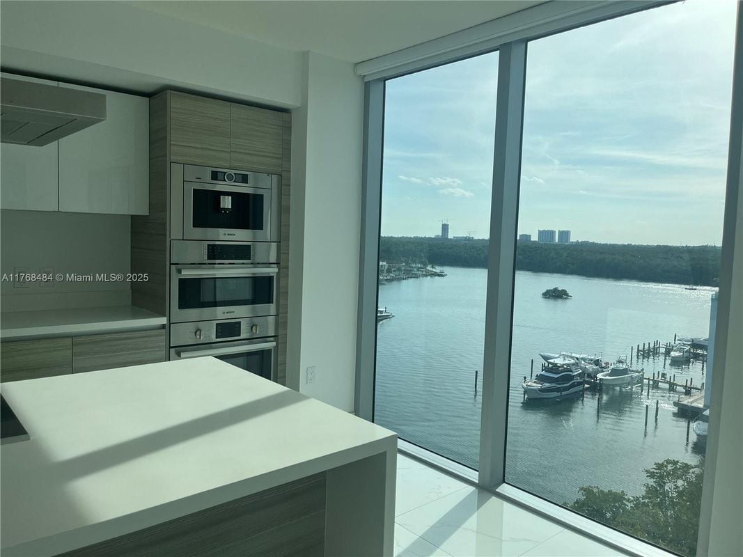Building Photo - 330 Sunny Isles Blvd