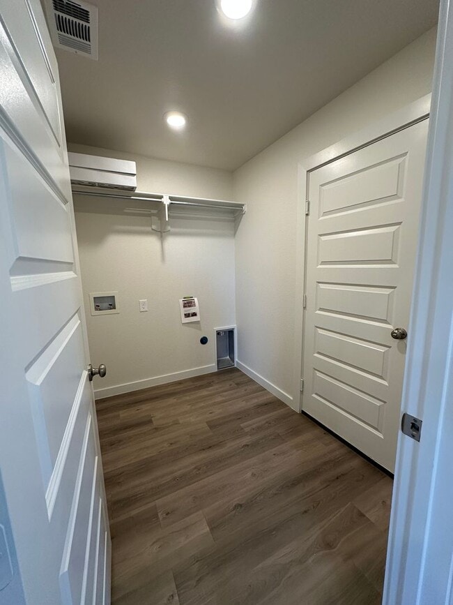 Building Photo - New Construction 3 bed home