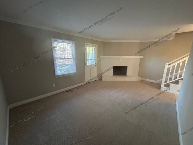 Building Photo - 5612 Hamstead Crossing