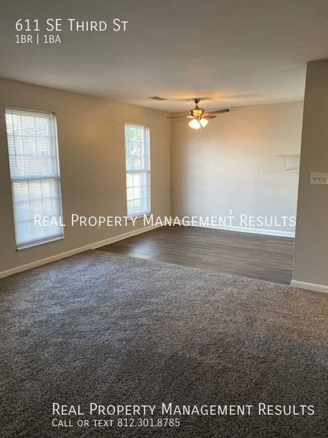 Building Photo - 611 SE Third St-