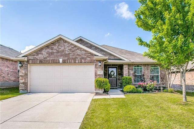 Primary Photo - 221 Creekwood Dr