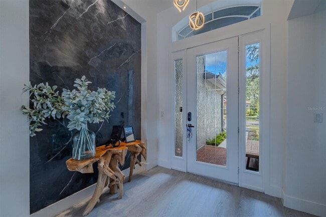 Building Photo - 8117 Hampton Glen Dr