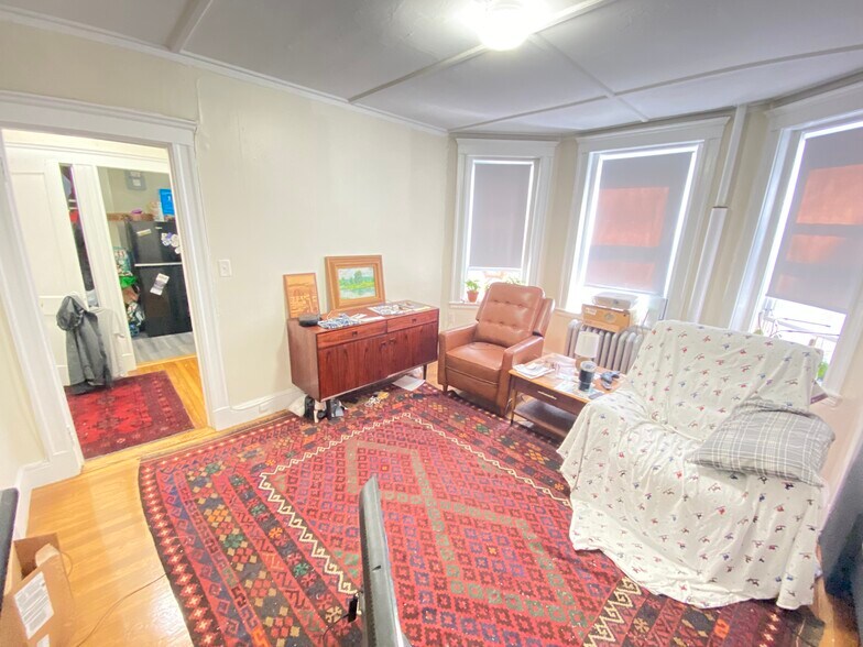 Building Photo - 1250 Boylston St