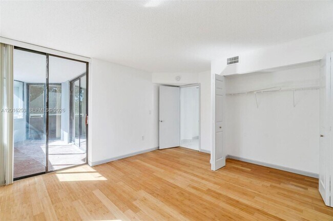 Building Photo - 8275 SW 152nd Ave