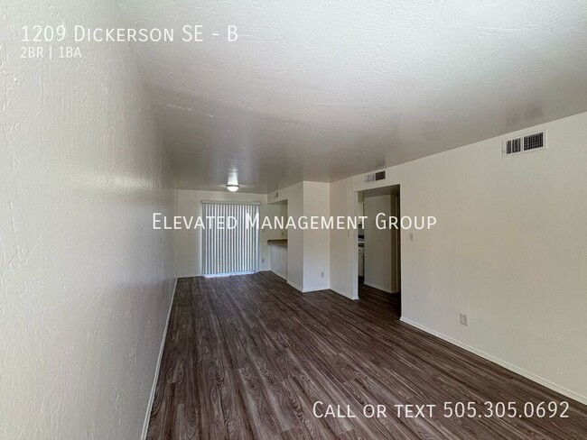 Building Photo - 1209 Dickerson Dr SE