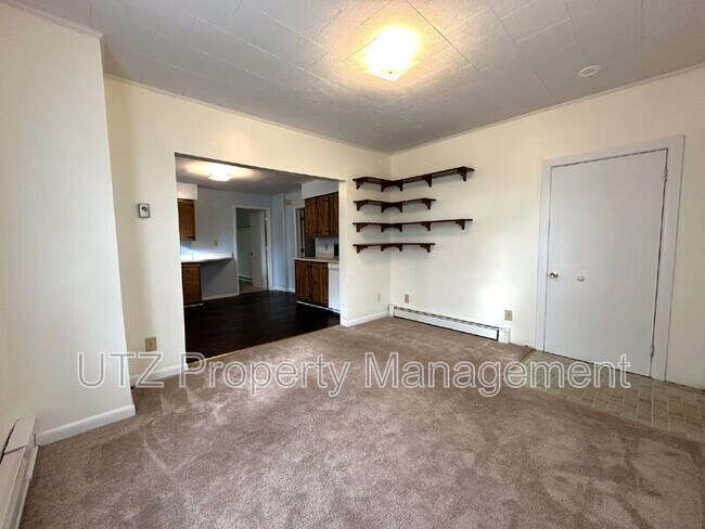 Building Photo - 4234 Hanover Pike