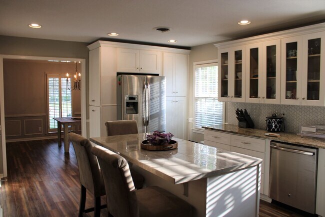 Building Photo - Home for Rent in Montgomery