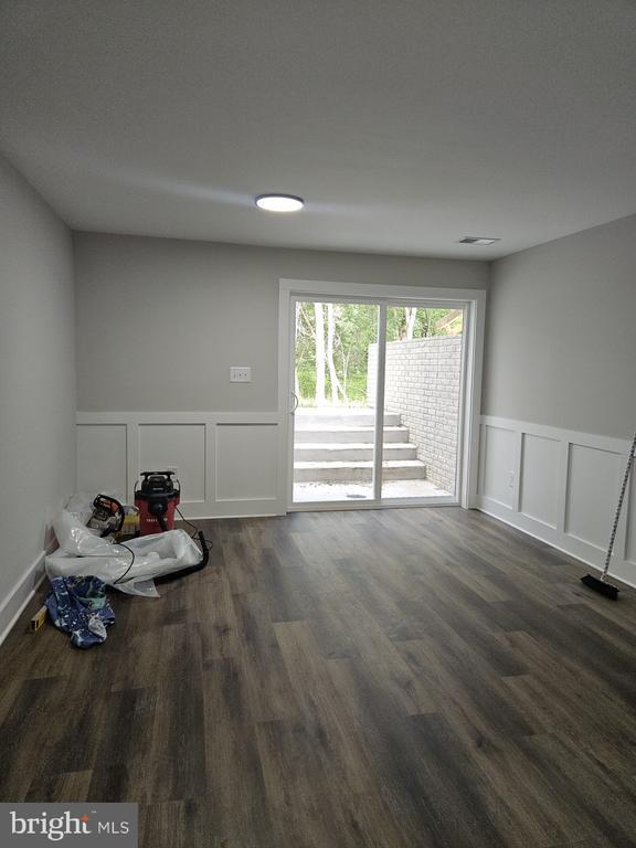 Building Photo - 4825 Stonefield Ln