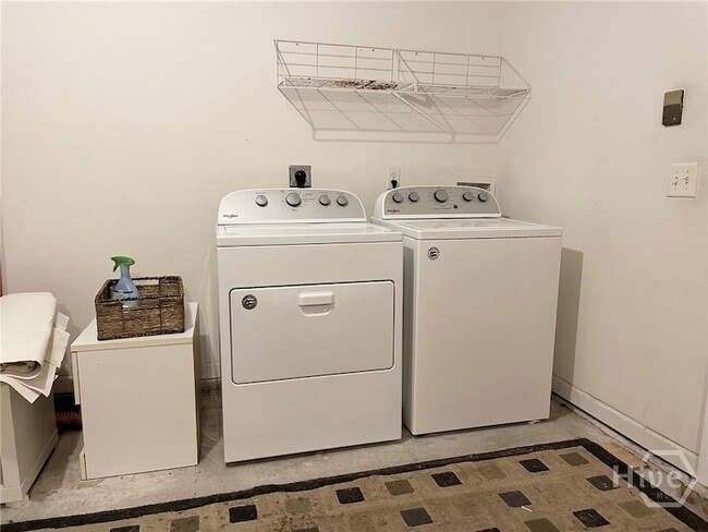 Building Photo - 128 Cormorant Way