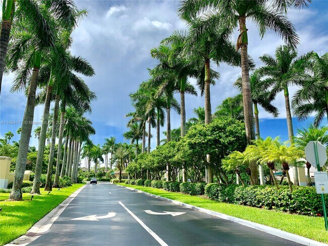 Building Photo - 9941 NW 32nd St