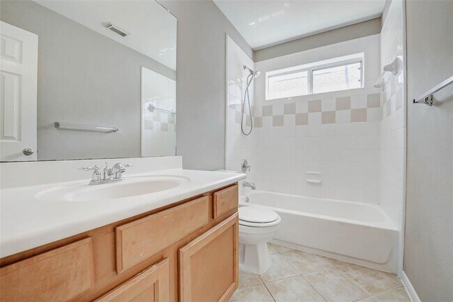 Building Photo - 26311 Sagewood Forest Dr