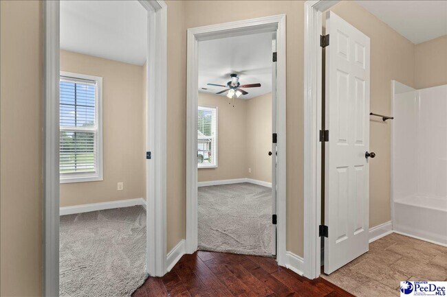 Building Photo - 3011 Thornberry Dr