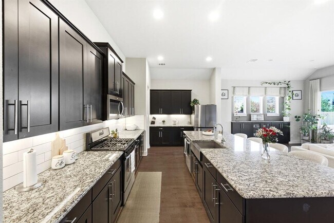 Building Photo - 108 Leon Loop