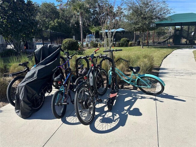 Building Photo - 2946 Canary Ave