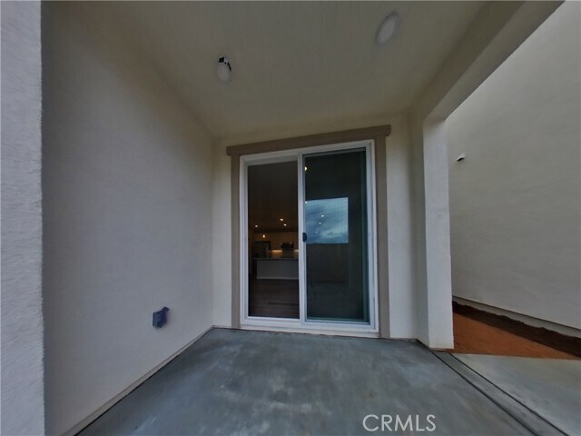Building Photo - 31692 Hans Dr