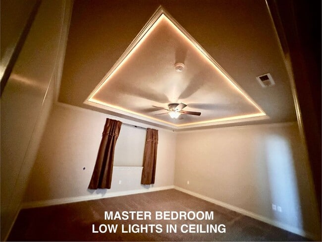 Building Photo - Spacious 4 Bedroom Home in Quiet Cul-de-Sa...