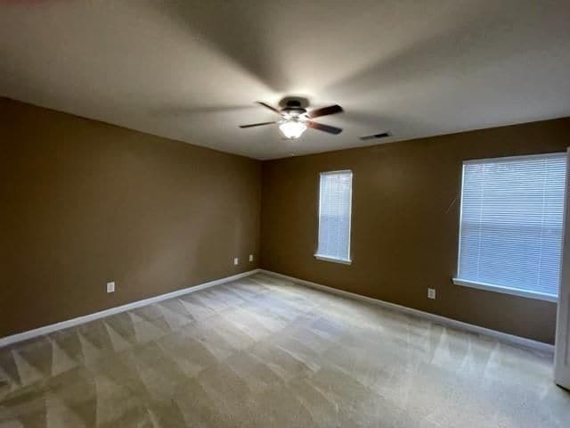Building Photo - 708 Crestwell Cir