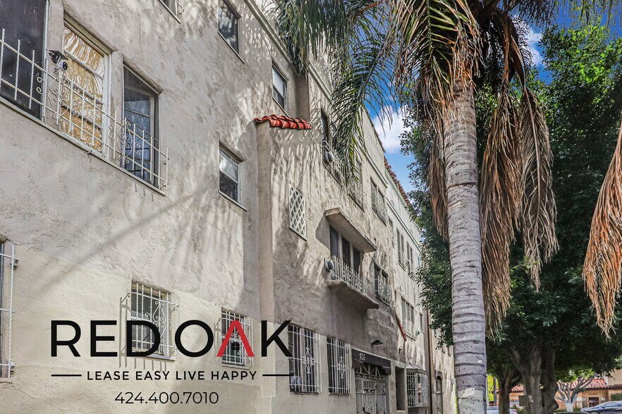 Building Photo - 706 N St Andrews Pl