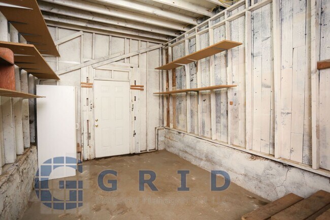 Building Photo - Gorgeous Bungalow in Mississippi Corridor!