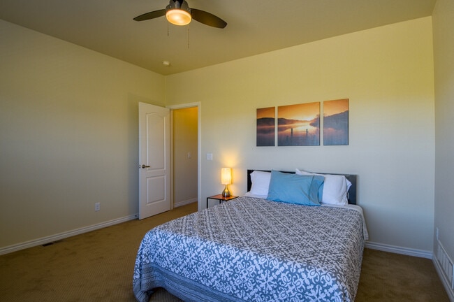 Building Photo - 6544 Range Overlook Heights