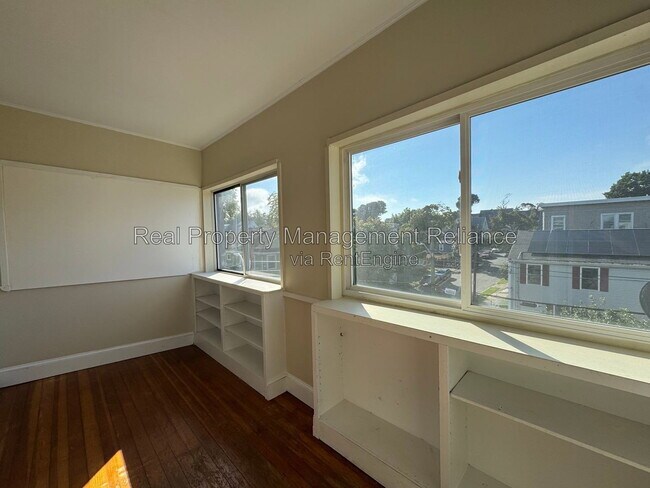 Building Photo - 74 Burrill Ave