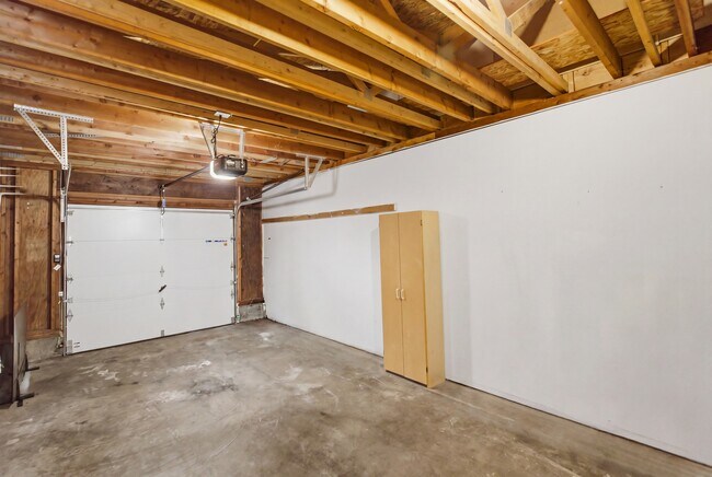 Building Photo - 10423 12th Ave Ct S