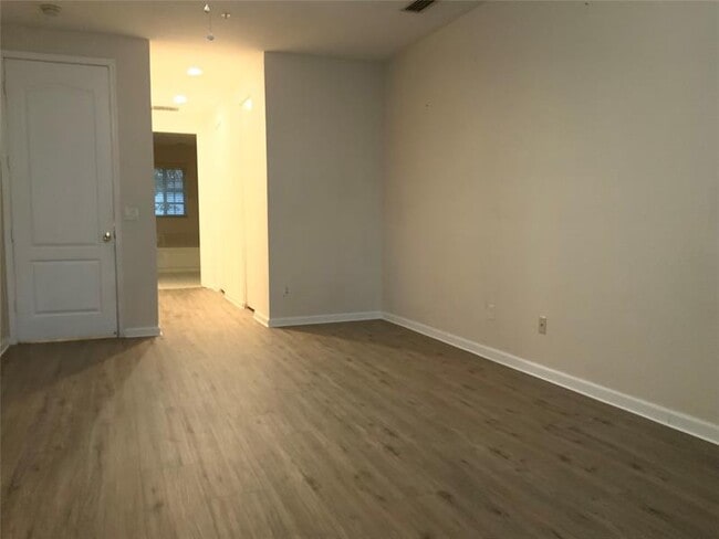 Building Photo - 2624 SW 81st Terrace