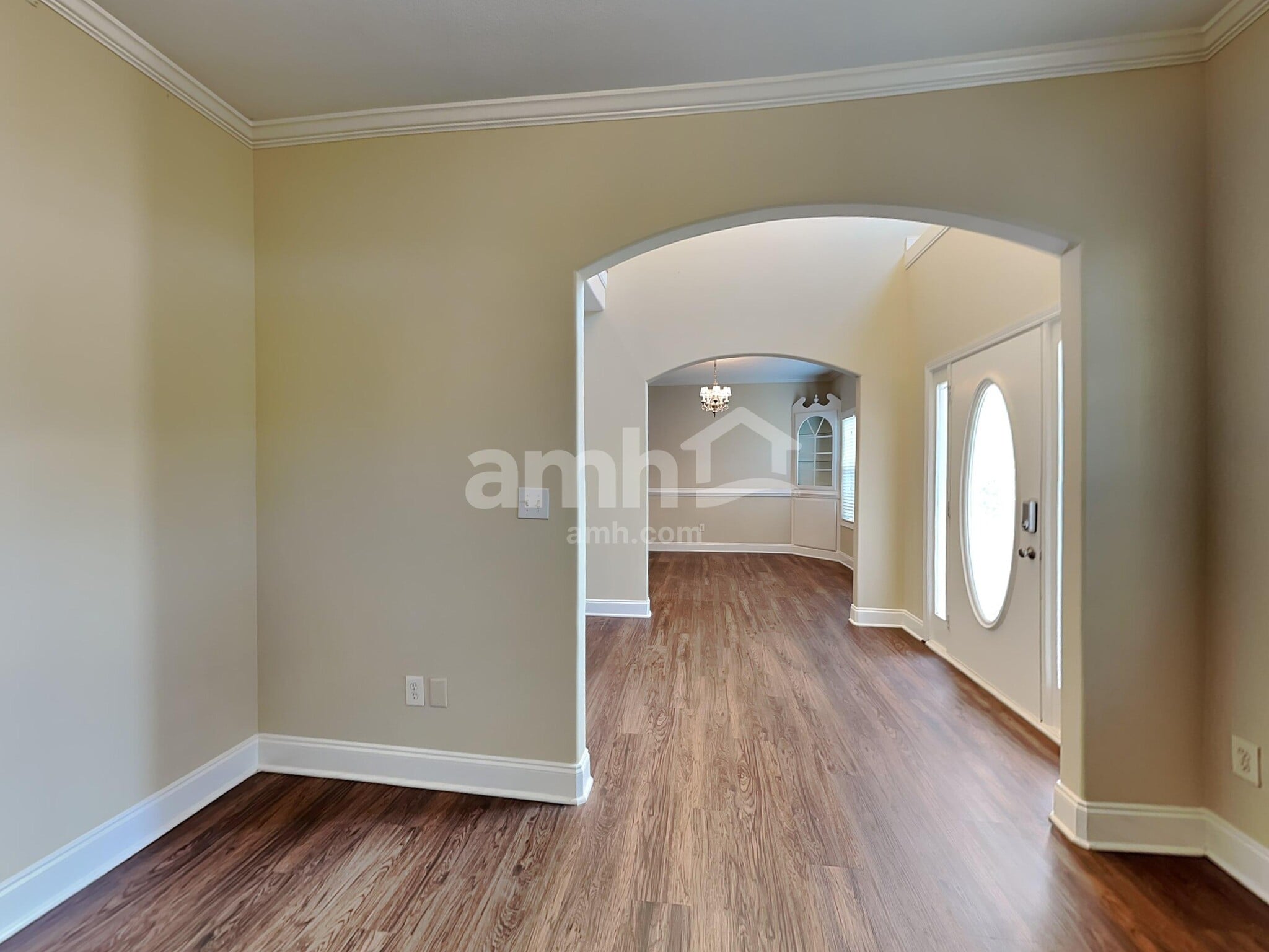 Building Photo - 712 Gatwick Ct