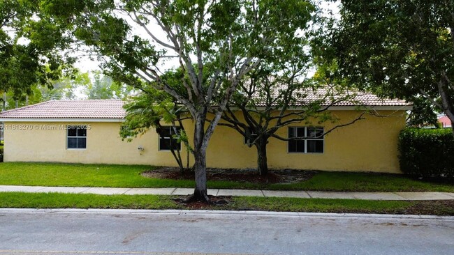 Building Photo - 1138 Croton Ct
