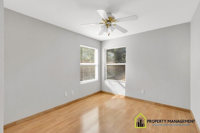 Building Photo - 5-Bedroom Residence Ready for Immediate Move-In