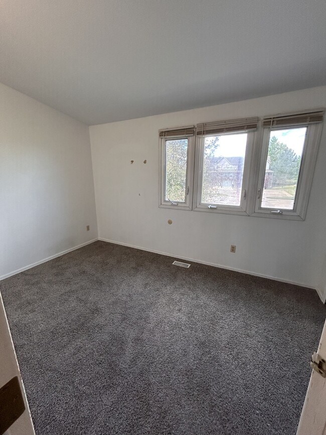 Building Photo - 954 Brant Hollow Ct