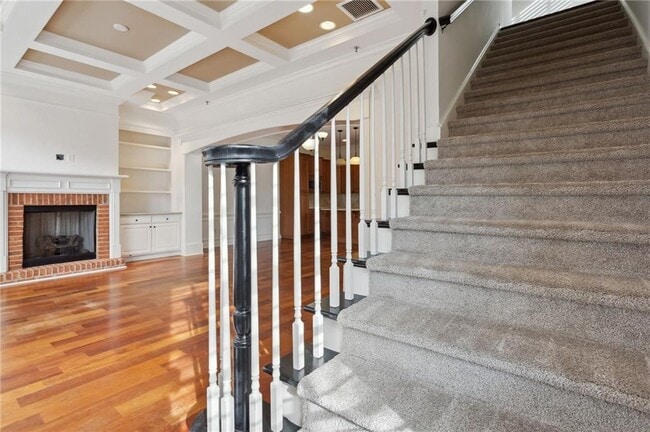 Building Photo - 24 Buford Village Walk