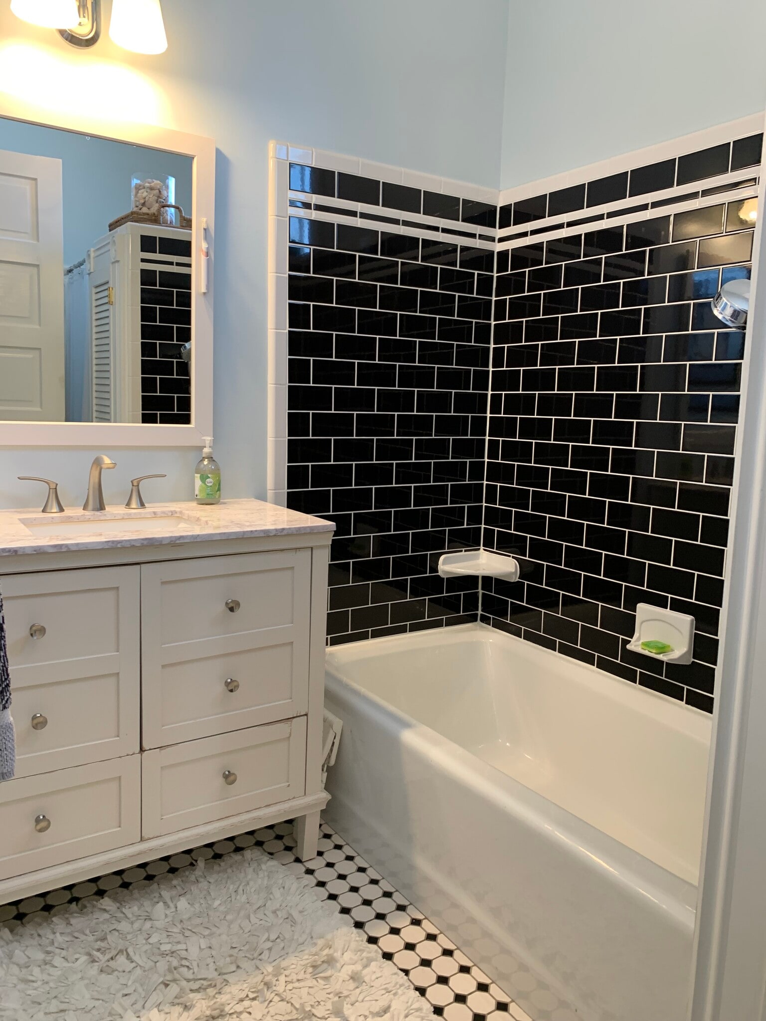 Upstairs bath with tub and separate walk in shower. - 1316 Pleasant St