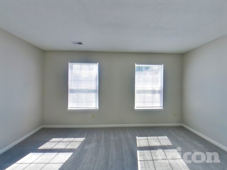 Building Photo - 4002 Caddy Way